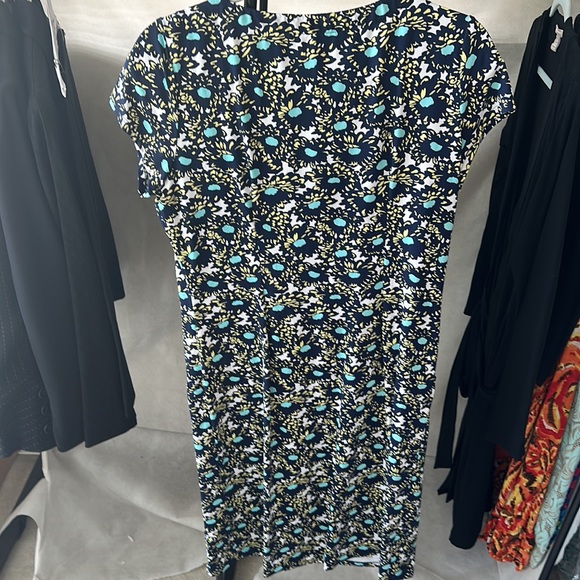 J McLaughlin dress worn once size L - Picture 2 of 2